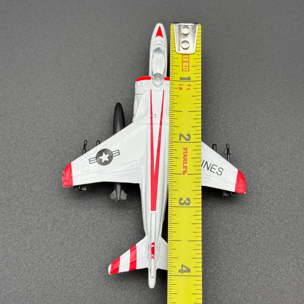 Marines AV-8B‎ Harrier II Ground Attack Jet Diecast Metal Vintage Toy